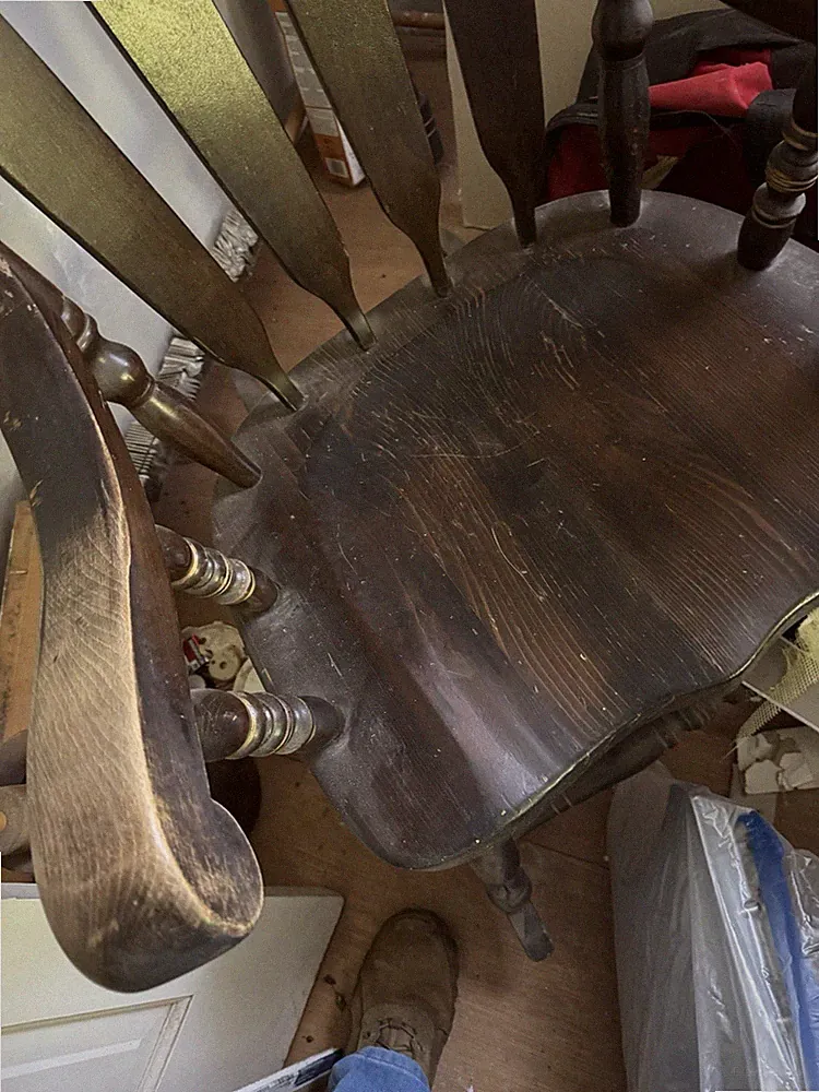 Heavy Duty Rocking Chair some wear on the arm rests !